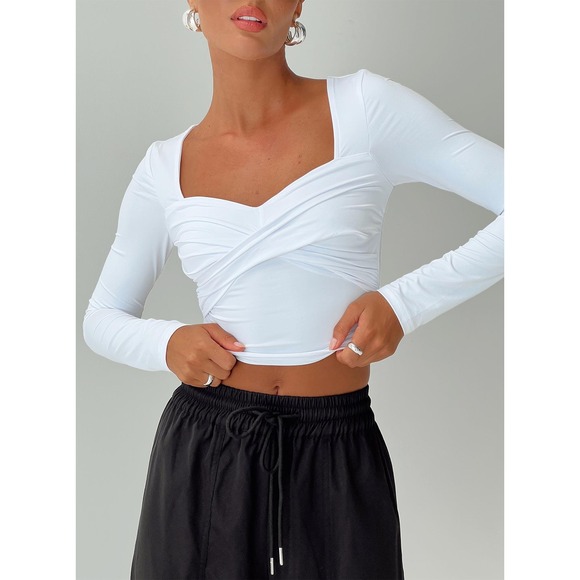 Princess Polly -495 Dunford White Long Sleeve Twist Front Sweetheart Crop Top 10 - Picture 1 of 8
